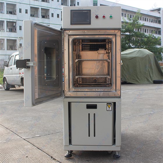 恒溫恒濕箱80L內箱